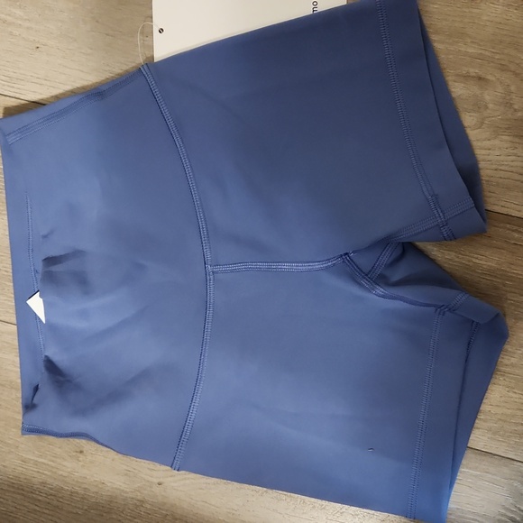 Lululemon Wunder Train HR Short 4" - Picture 7 of 7